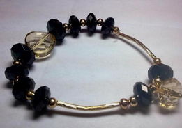 卡通化妆镜与水晶首饰的时尚商机 批发零售全解析