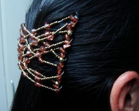 韩式美发饰品全解析 从百变发夹到魔术发梳，打造时尚发型的经济之选